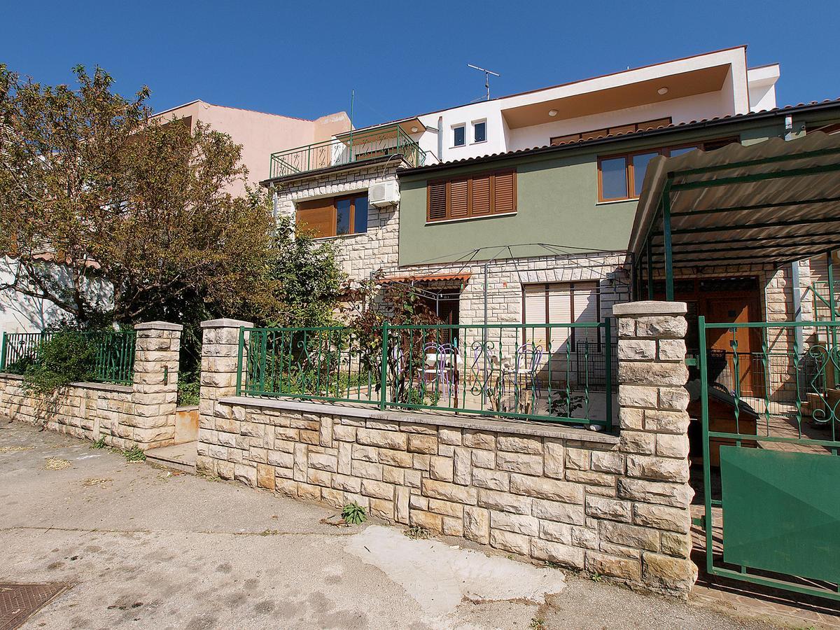 Apartments Mare 826 Pula Exterior photo